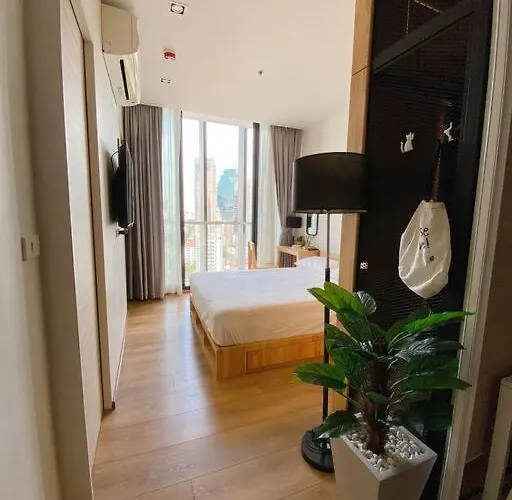 Modern Monthly Studio Fast Wifi Great Location